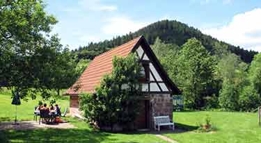 Charmante Schwarzwaldhütte in Alpirsbach
