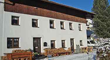 Behutsam renoviertes Bauernhaus für 8 Personen mitten im Ötztal