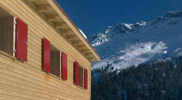 Skihütte Savognin - Perfekte Lage mitten im Skigebiet Savognin
