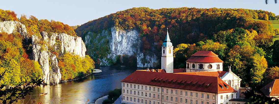 Kloster Weltenburg an der Donau nahe der Altmühlmündung bei Kelheim (Foto: Bayern Tourismus Marketing GmbH)