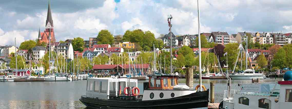 Barkasse Solitüde im Hafen von Flensburg (Foto: ptra / pixabay.com)