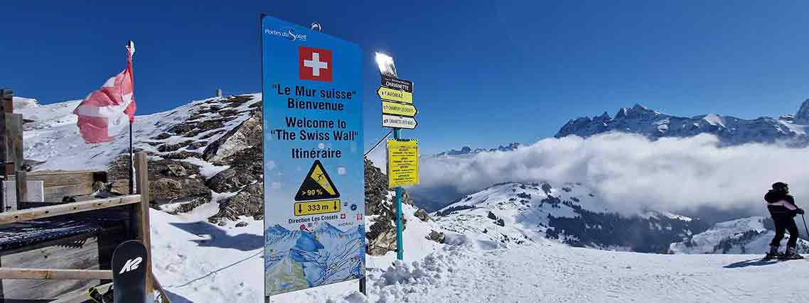 Die berühmt-berüchtigte Skipiste Le Mur Suisse in den Portes du Soliel direkt an der Grenze zwischen Frankreich und der Schweiz (Foto: Ingo Bauer)