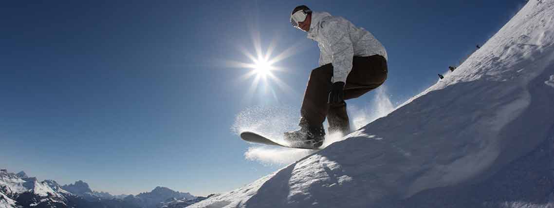 Snowboarder in Gröden (Foto: Archiv Dolomiti Superski)