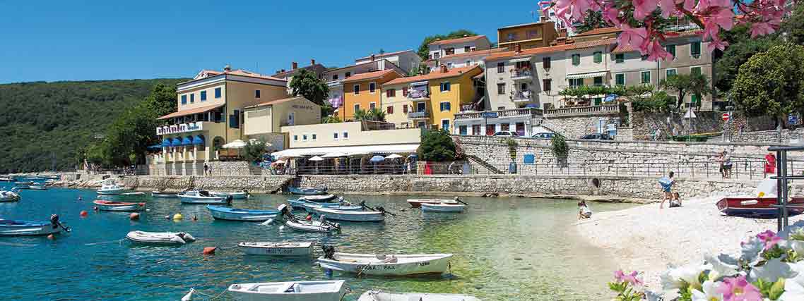 Der Ort Rabac auf der Halbinsel Istrien in der Kvarnerbucht (Foto:Pixabay)
