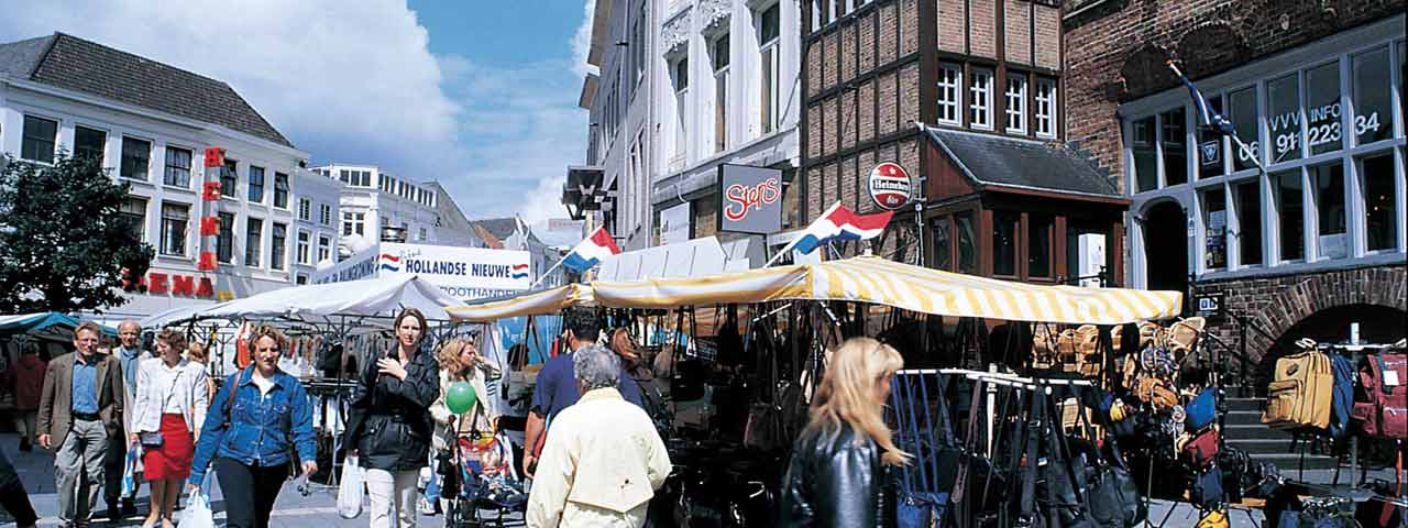 Markt in s'Hertogenbosch (Foto: NBTC, Alvaro de Leiva)